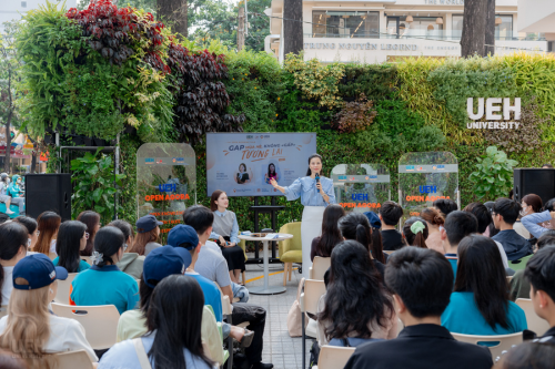 [ueh open agora] open morning talk Đi chậm để hiểu mình giữa áp lực bứt phá ngày hè 